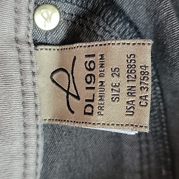 DL1961 Angel Mid-Rise Skinny Ankle Kahlua Jeans/ 25. - Picture 3 of 10